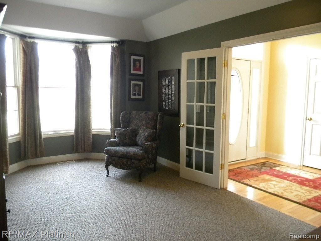French Doors open from Foyer