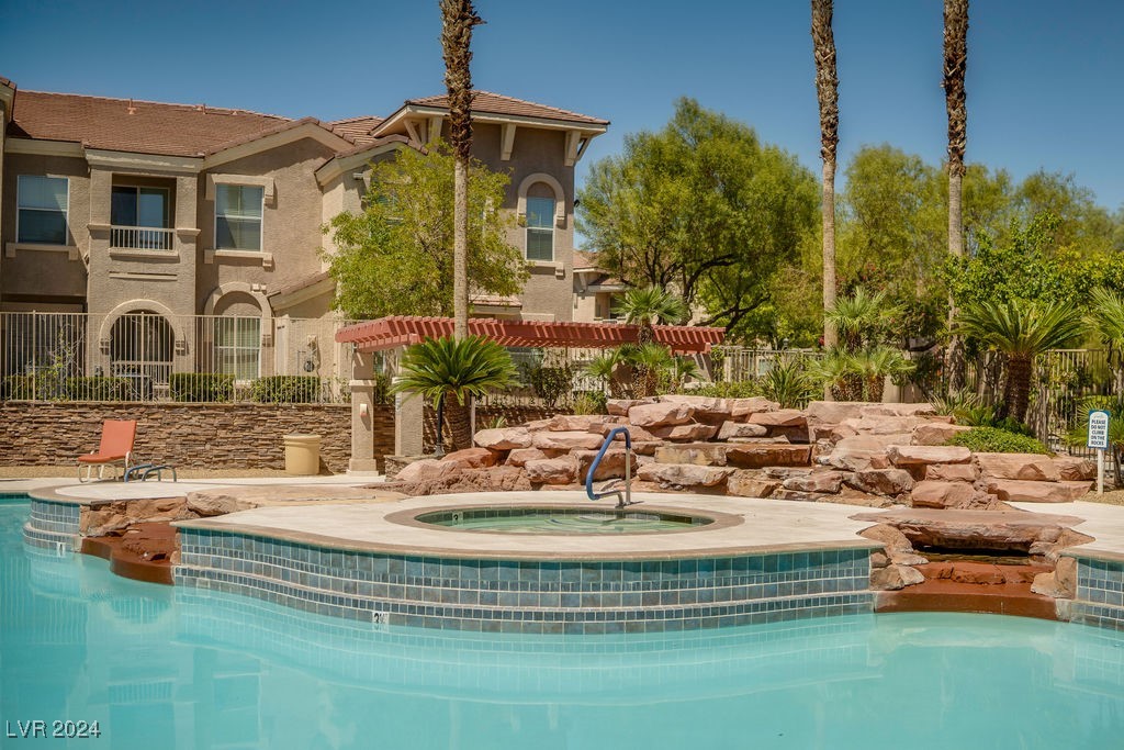 10550 West Alexander Road, Unit 2118 Las Vegas, NV 89129 - Photo 31 of 39 Gallery Image 31