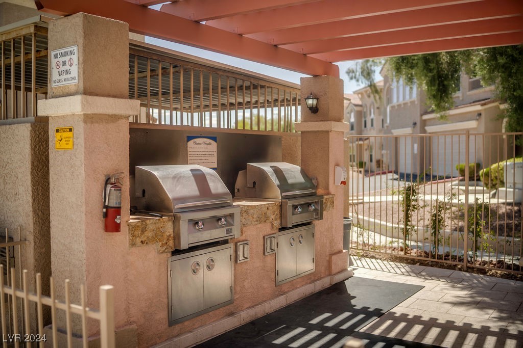 10550 West Alexander Road, Unit 2118 Las Vegas, NV 89129 - Photo 32 of 39 Gallery Image 32