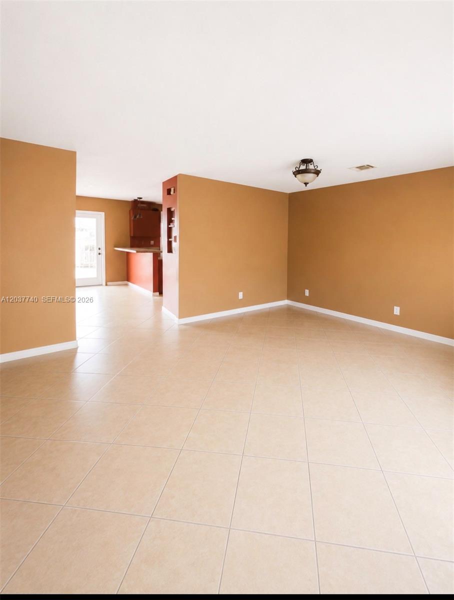 16355 Southwest 46th Terrace, Unit 16355 Miami, FL 33185 - Photo 13 of 17