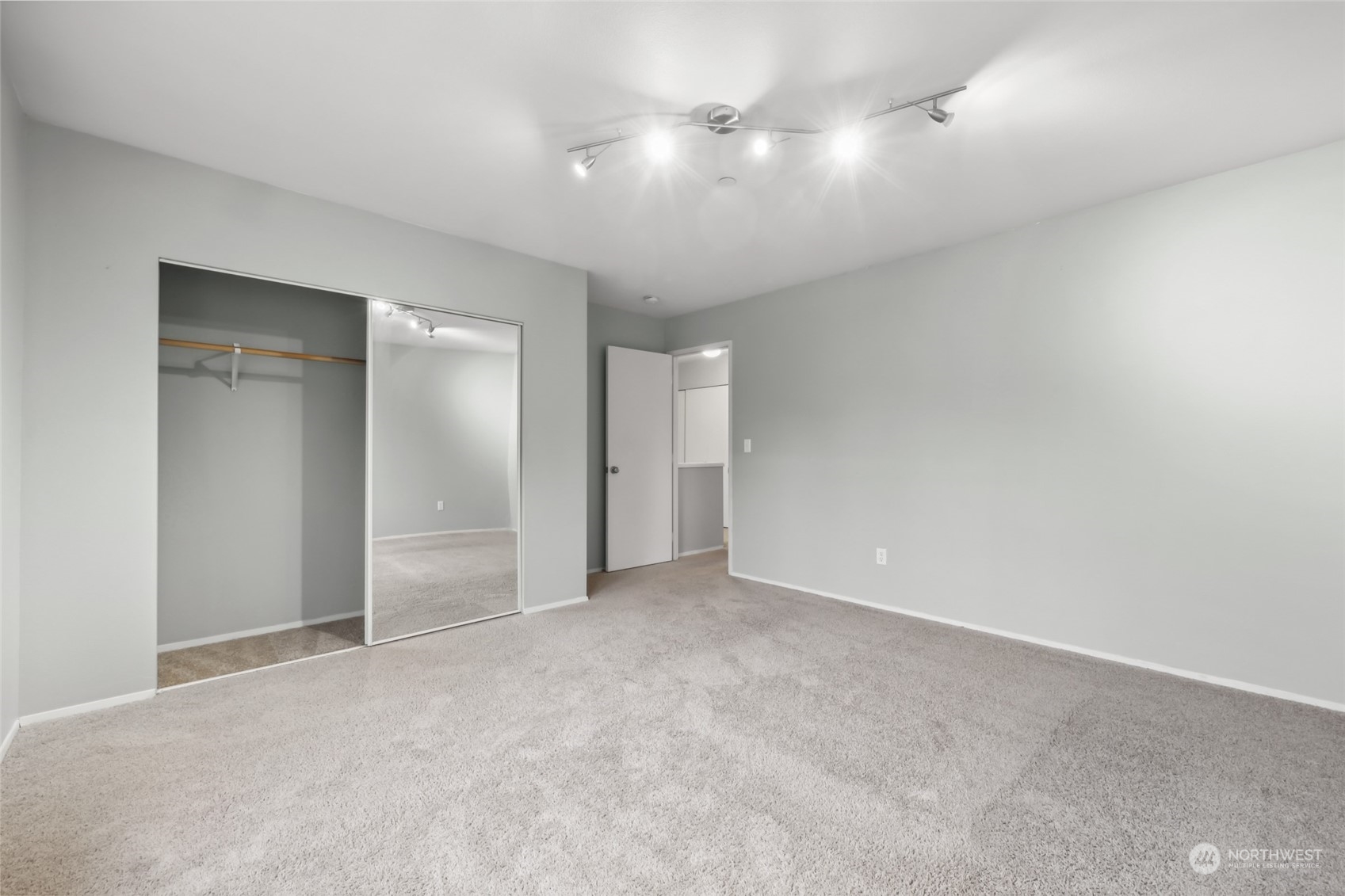 2248 Wallace Loop DuPont, WA 98327 - Photo 29 of 38 Gallery Image 29