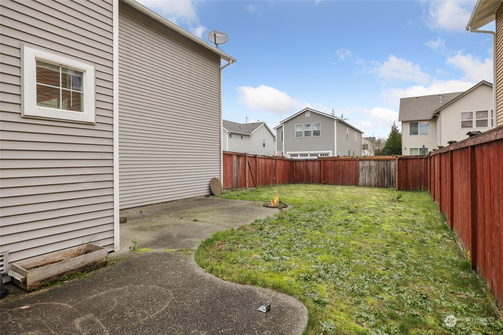 2248 Wallace Loop DuPont, WA 98327 - Photo 34 of 38 Gallery Image 34