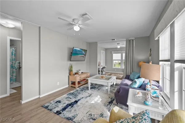 $2,300 | 1747 Beverly Drive, Naples, FL 34114