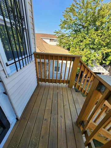 $1,400 | 7553 South Luella Avenue, Chicago, IL 60649