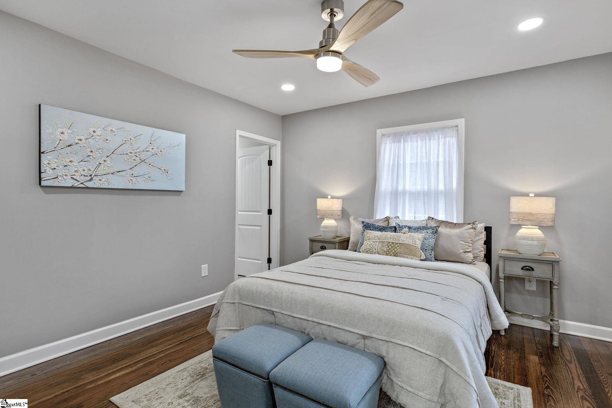 9 Brooks Avenue Greenville, SC 29617 - Photo 20 of 31