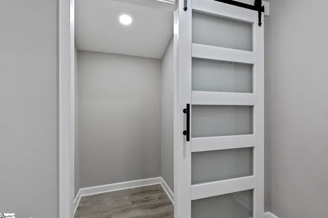 $284,900 | 9 Brooks Avenue, Greenville, SC 29617