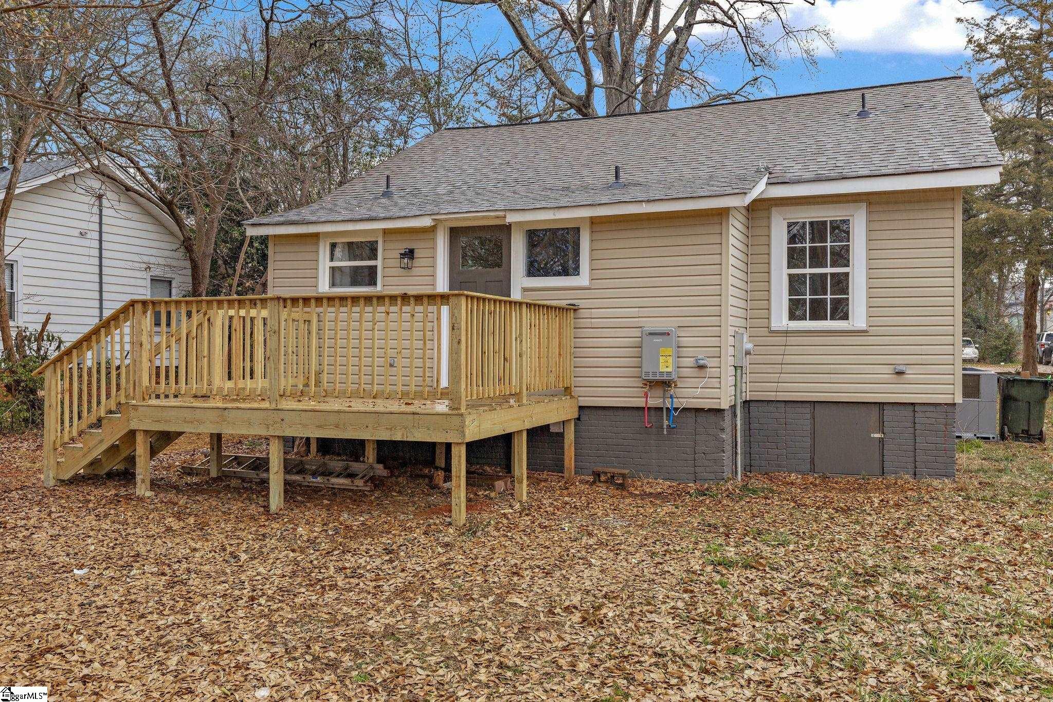 9 Brooks Avenue Greenville, SC 29617 - Photo 24 of 31