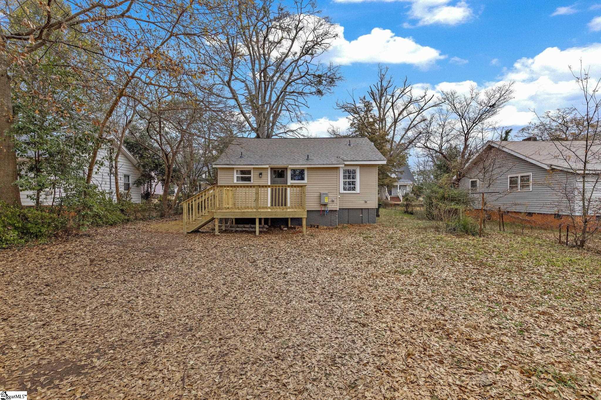 9 Brooks Avenue Greenville, SC 29617 - Photo 25 of 31