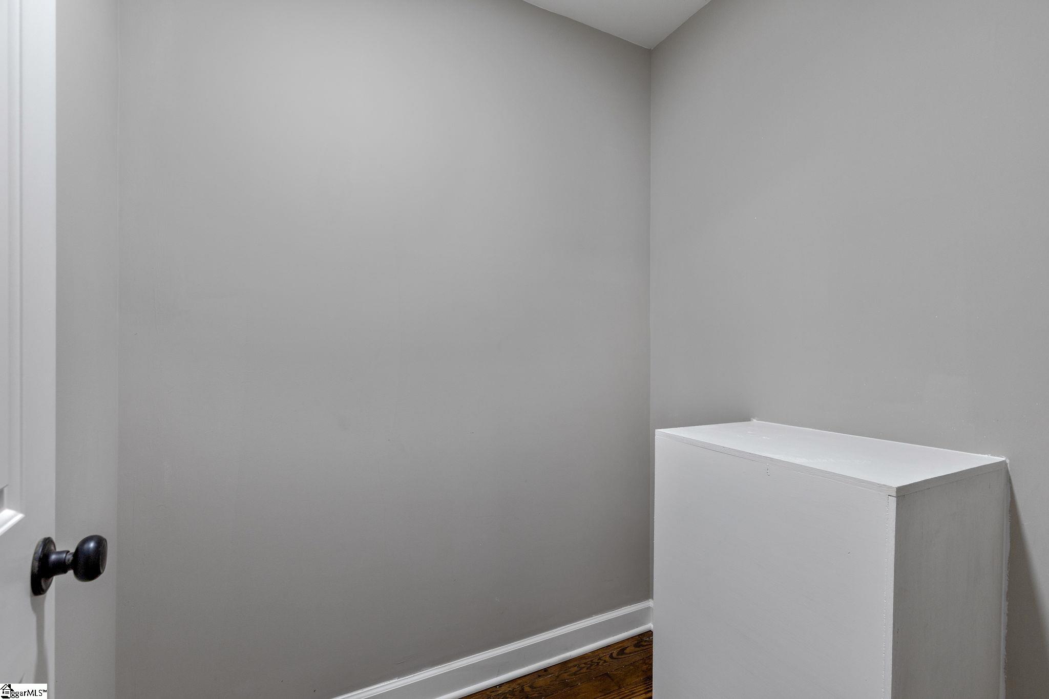 9 Brooks Avenue Greenville, SC 29617 - Photo 29 of 31