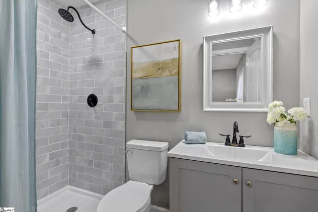 $284,900 | 9 Brooks Avenue, Greenville, SC 29617