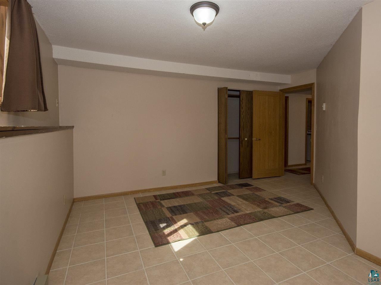 4709 Vaux Road Duluth, MN 55811 - Photo 11 of 21