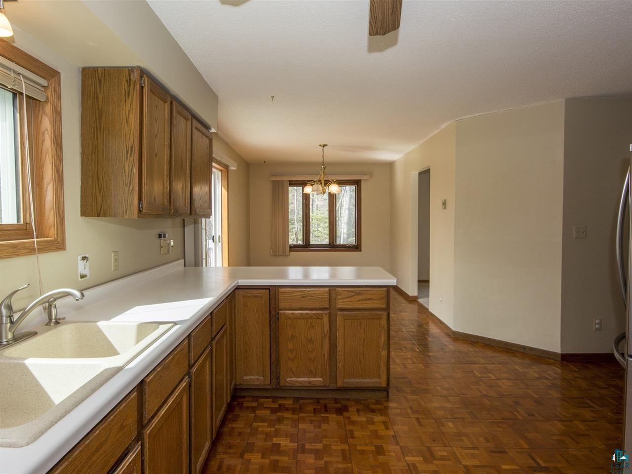 4709 Vaux Road Duluth, MN 55811 - Photo 3 of 21