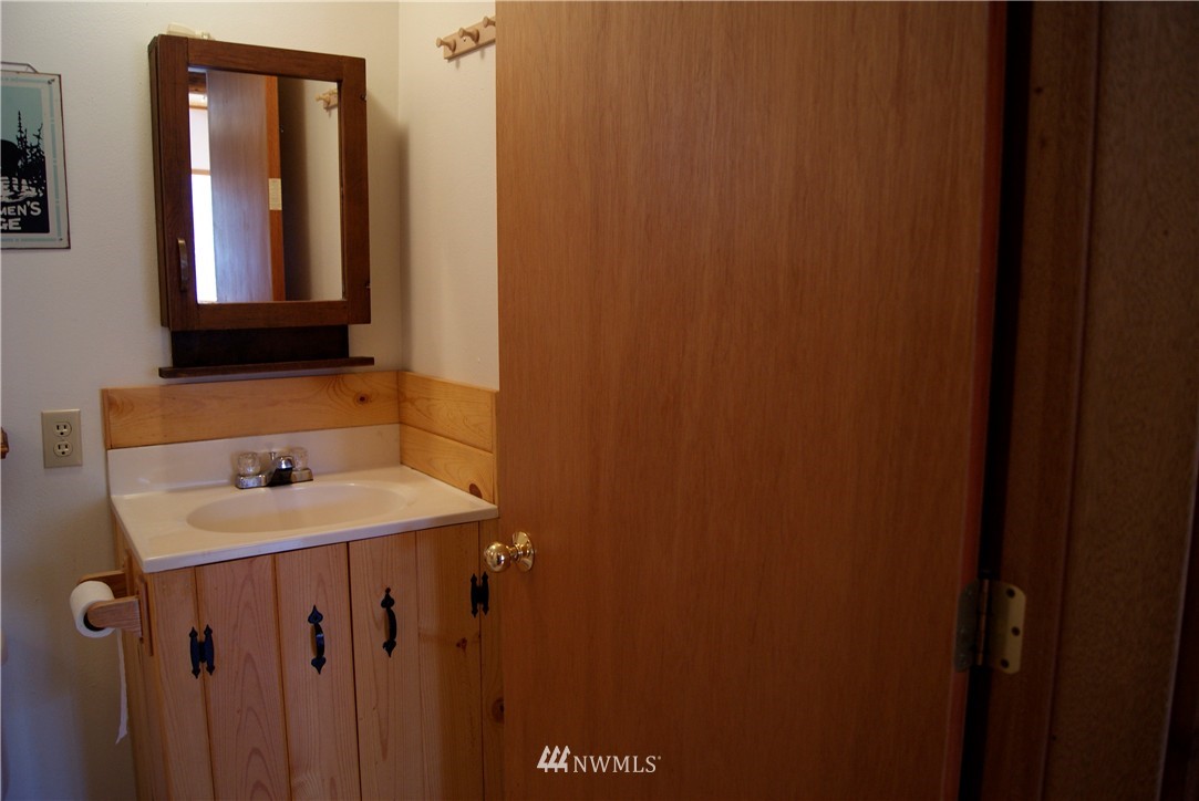 14 Heaton Road Winthrop, WA 98862 - Photo 15 of 25 Gallery Image 15