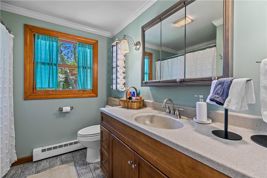 46 Steamboat Street Jamestown, RI 02835 - Photo 14 of 21 full bath