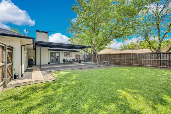 $399,000 | 106 Hillcrest Drive, Midlothian, TX 76065