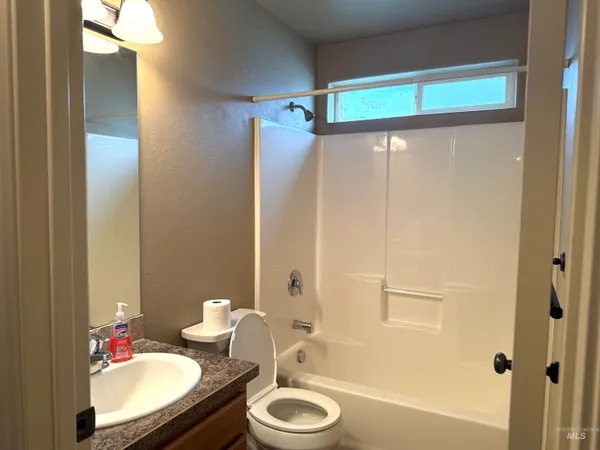 $390,000 | 1506 North Adams Street, Jerome, ID 83338