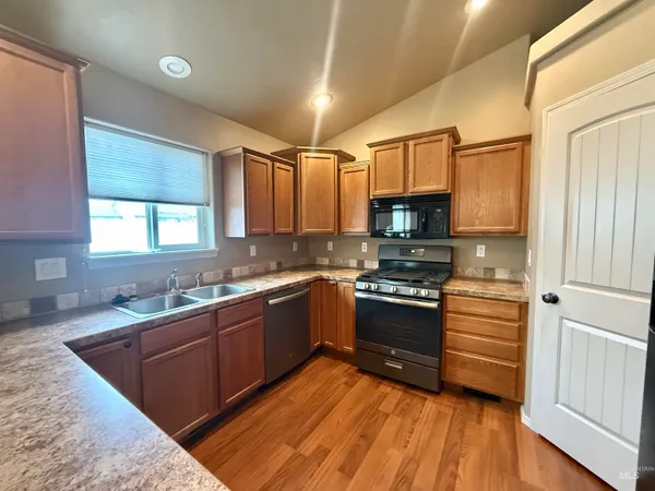 $390,000 | 1506 North Adams Street, Jerome, ID 83338