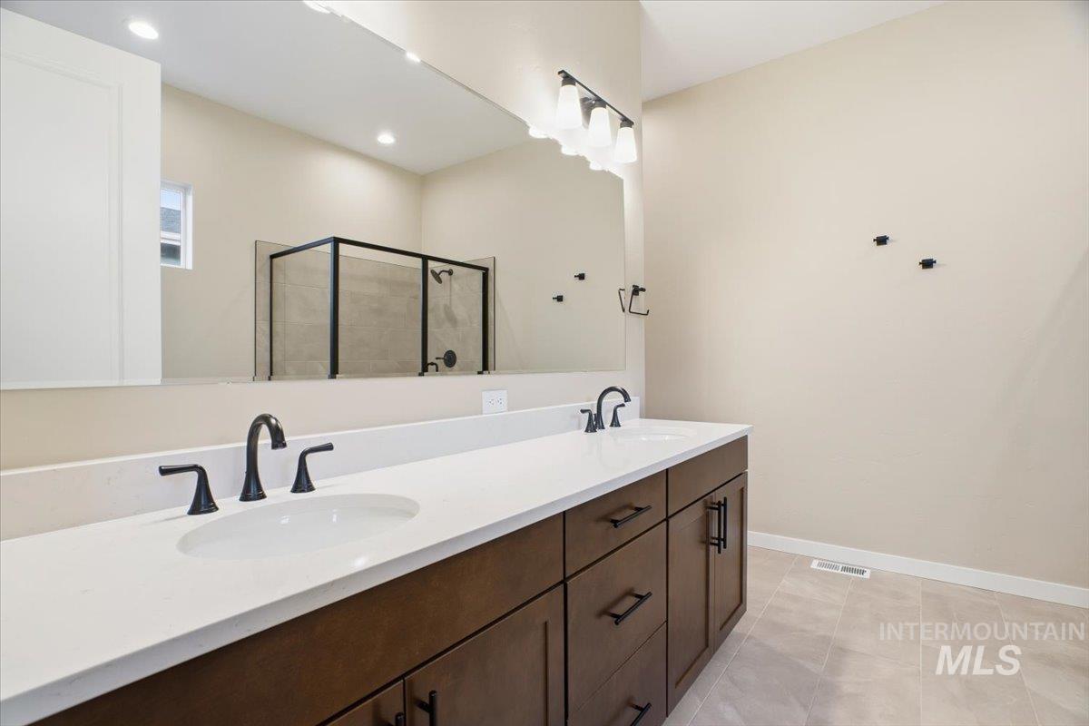 2292 North Ice Fire Avenue Star, ID 83669 - Photo 17 of 36