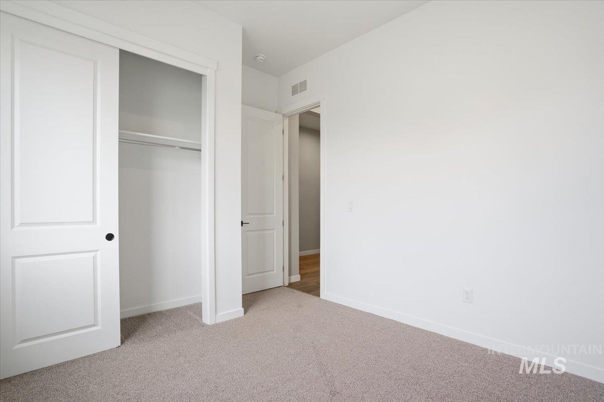 2292 North Ice Fire Avenue Star, ID 83669 - Photo 22 of 36