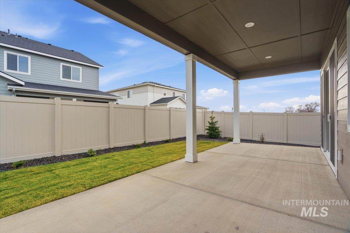 2292 North Ice Fire Avenue Star, ID 83669 - Photo 30 of 36