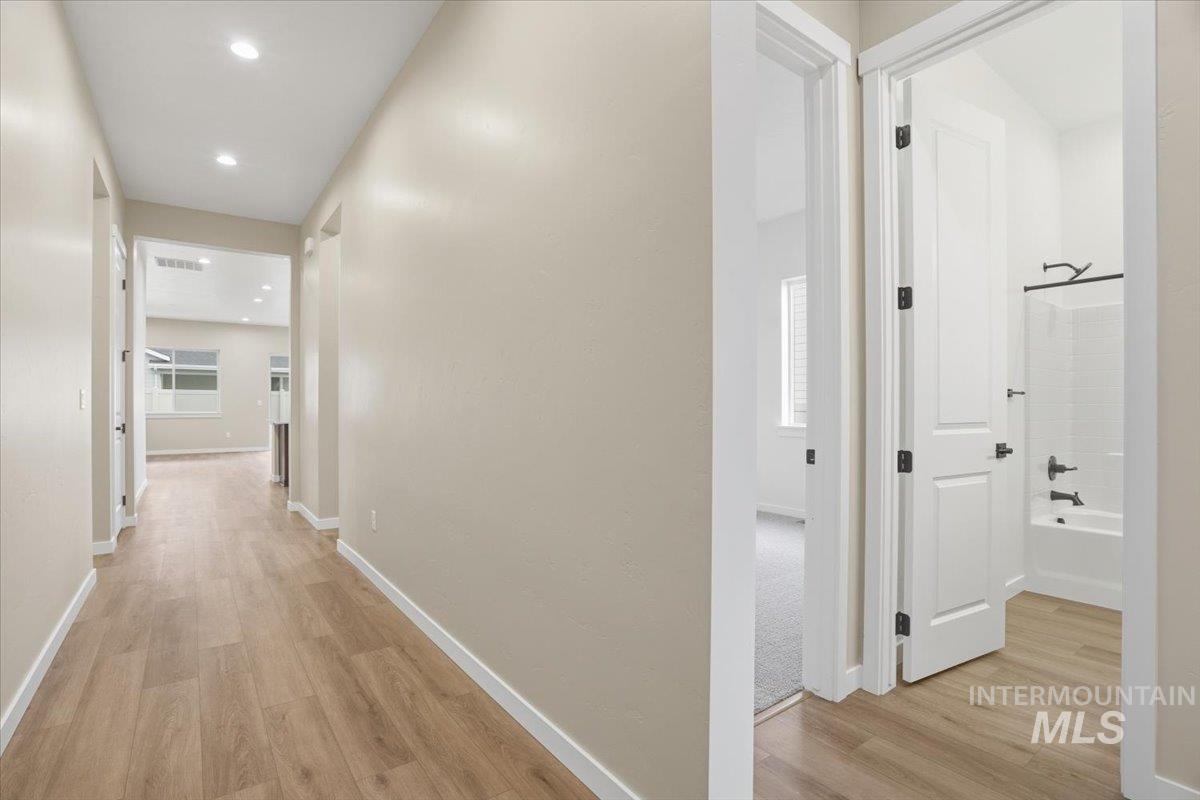 2292 North Ice Fire Avenue Star, ID 83669 - Photo 3 of 36