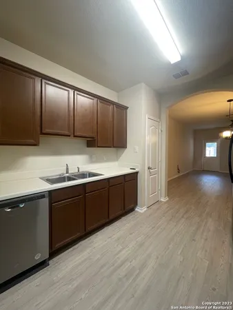 $1,800 | 7214 Sunny Day, San Antonio, TX 78240