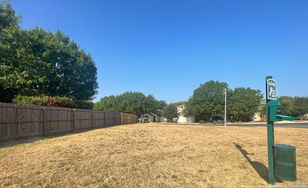 $1,800 | 7214 Sunny Day, San Antonio, TX 78240