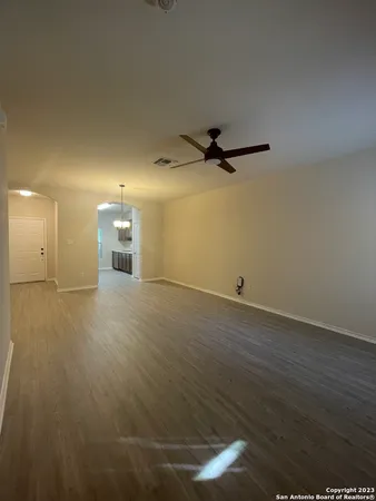 $1,800 | 7214 Sunny Day, San Antonio, TX 78240
