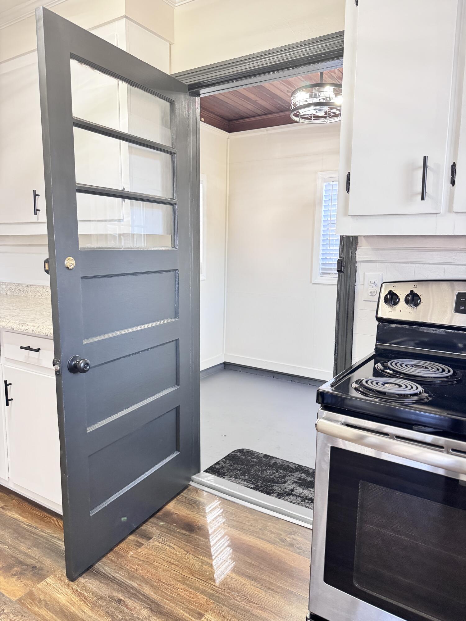 202 Briarwood Road Walterboro, SC 29488 - Photo 23 of 52 202 Briarwood Street