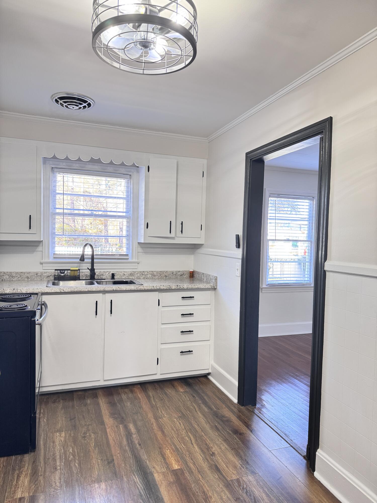 202 Briarwood Road Walterboro, SC 29488 - Photo 29 of 52 202 Briarwood Street