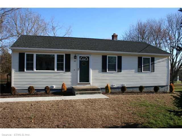 42 Knollcrest Road Norwich, CT 06360 - Photo 1 of 1 Exterior Front.