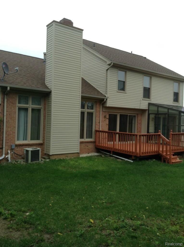 3360 Primrose Drive Rochester, MI 48307 - Photo 5 of 43 IMG_3623.jpg