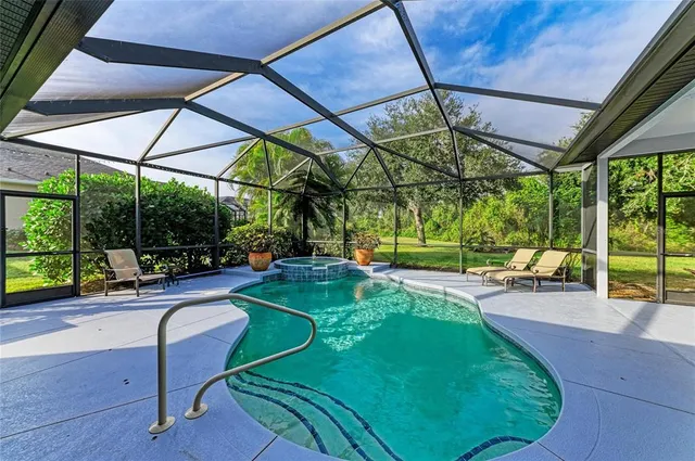 $825,000 | 1906 154th Street East, Bradenton, FL 34212