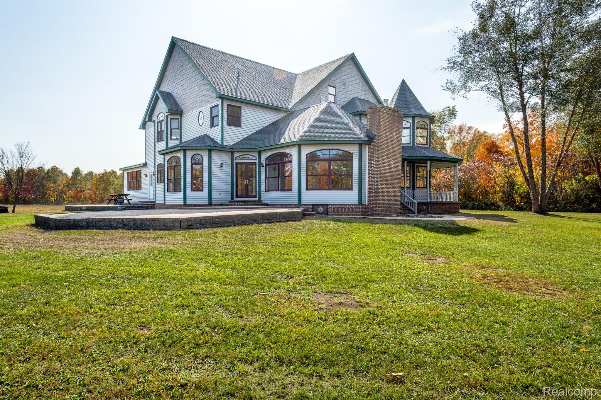 6858 Cribbins Road Jeddo, MI 48032 - Photo 3 of 69 Gallery Image 3