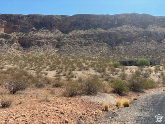 3391 South 850 West Hurricane, UT 84737 - Photo 13 of 16 View of mountain background