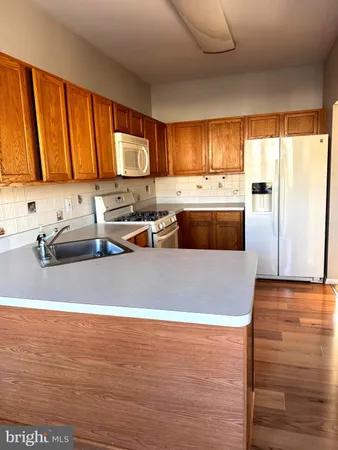 $3,250 | 30 Amesbury Court, Robbinsville, NJ 08691