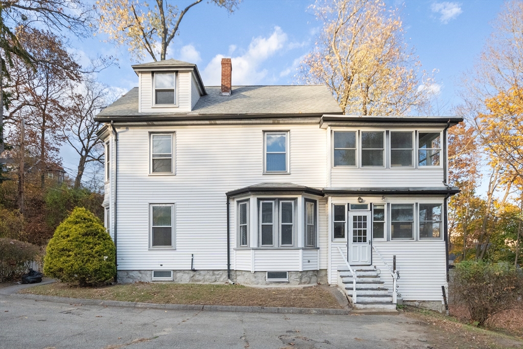 17 Caldwell Road Waltham, MA 02453 - Photo 3 of 24 Gallery Image 3