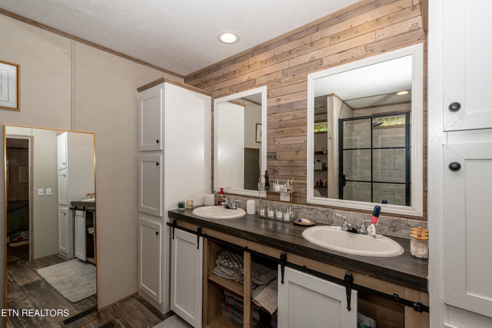 2432 Dairy Road Cosby, TN 37722 - Photo 19 of 45