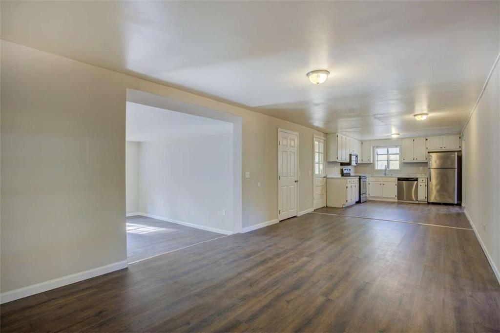 201 Oglesby Bridge Road Southeast Conyers, GA 30094 - Photo 14 of 36