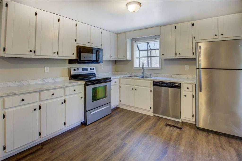 201 Oglesby Bridge Road Southeast Conyers, GA 30094 - Photo 20 of 36