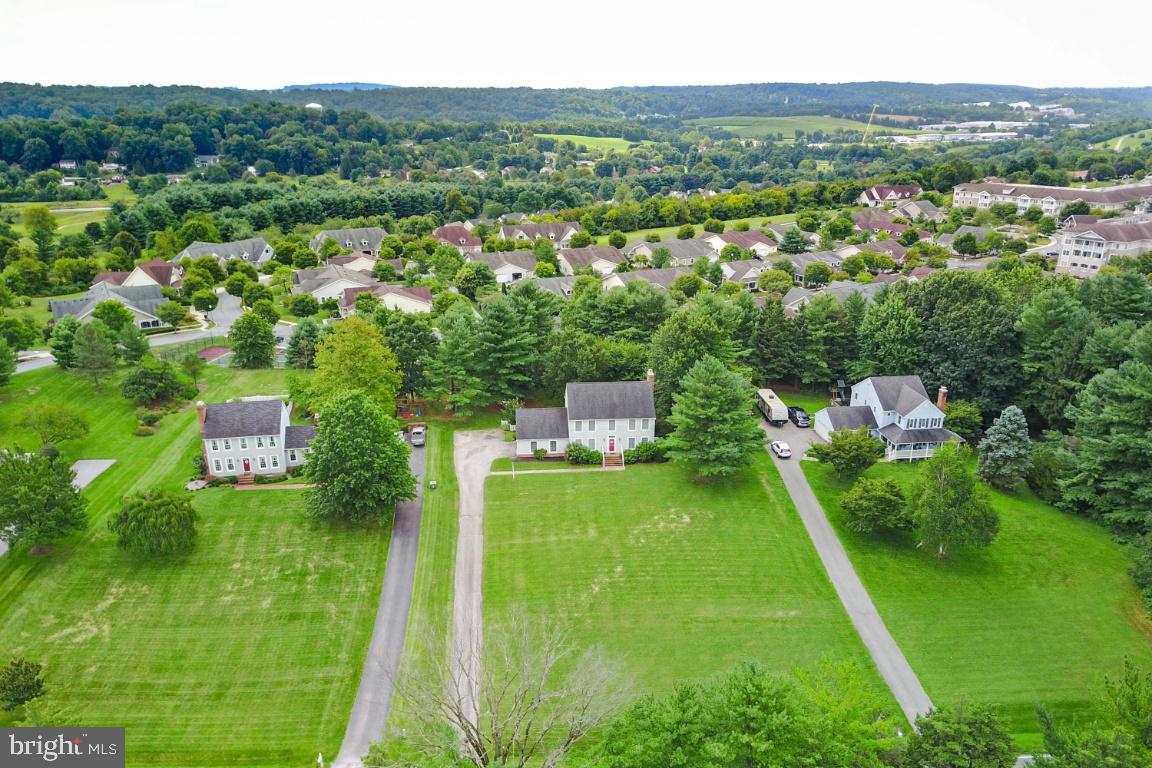 251 Bell Road Westminster, MD 21158 - Photo 3 of 30 Gallery Image 3