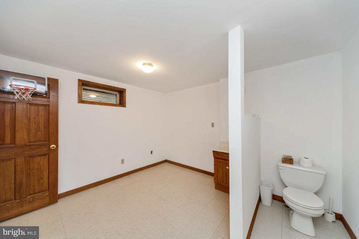 251 Bell Road Westminster, MD 21158 - Photo 26 of 30 Gallery Image 26