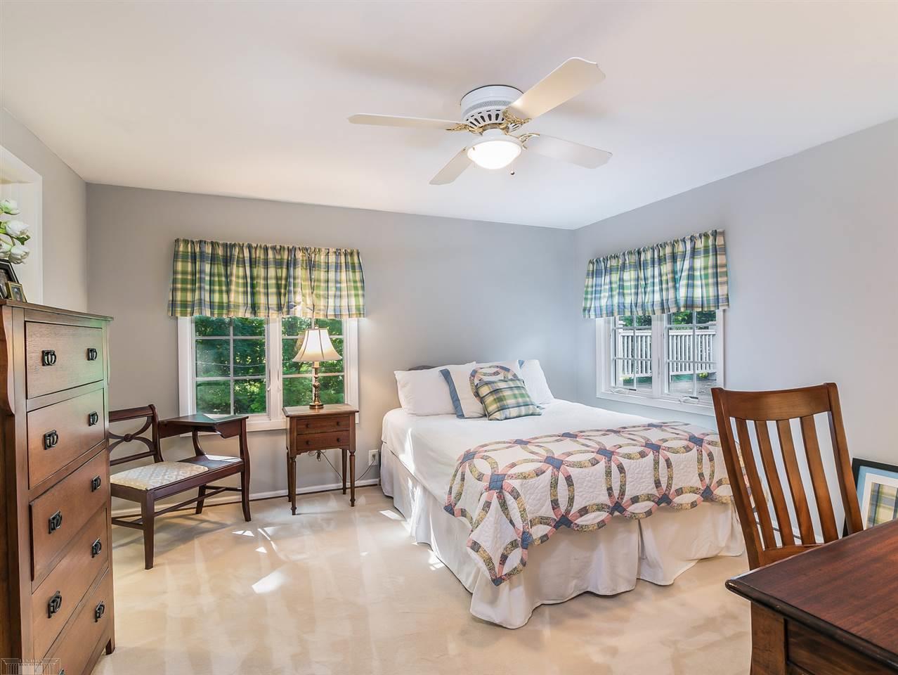 525 Shelden Road Grosse Pointe, MI 48236 - Photo 35 of 51 31324235-34.JPG