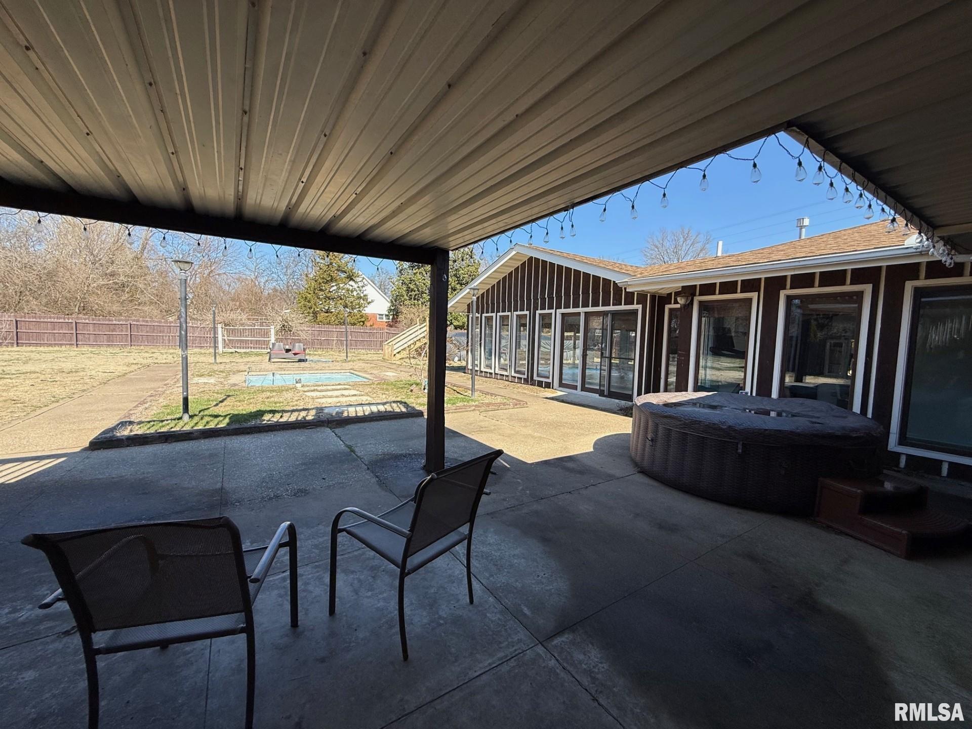 2 Pinewood Drive Carbondale, IL 62901 - Photo 5 of 27