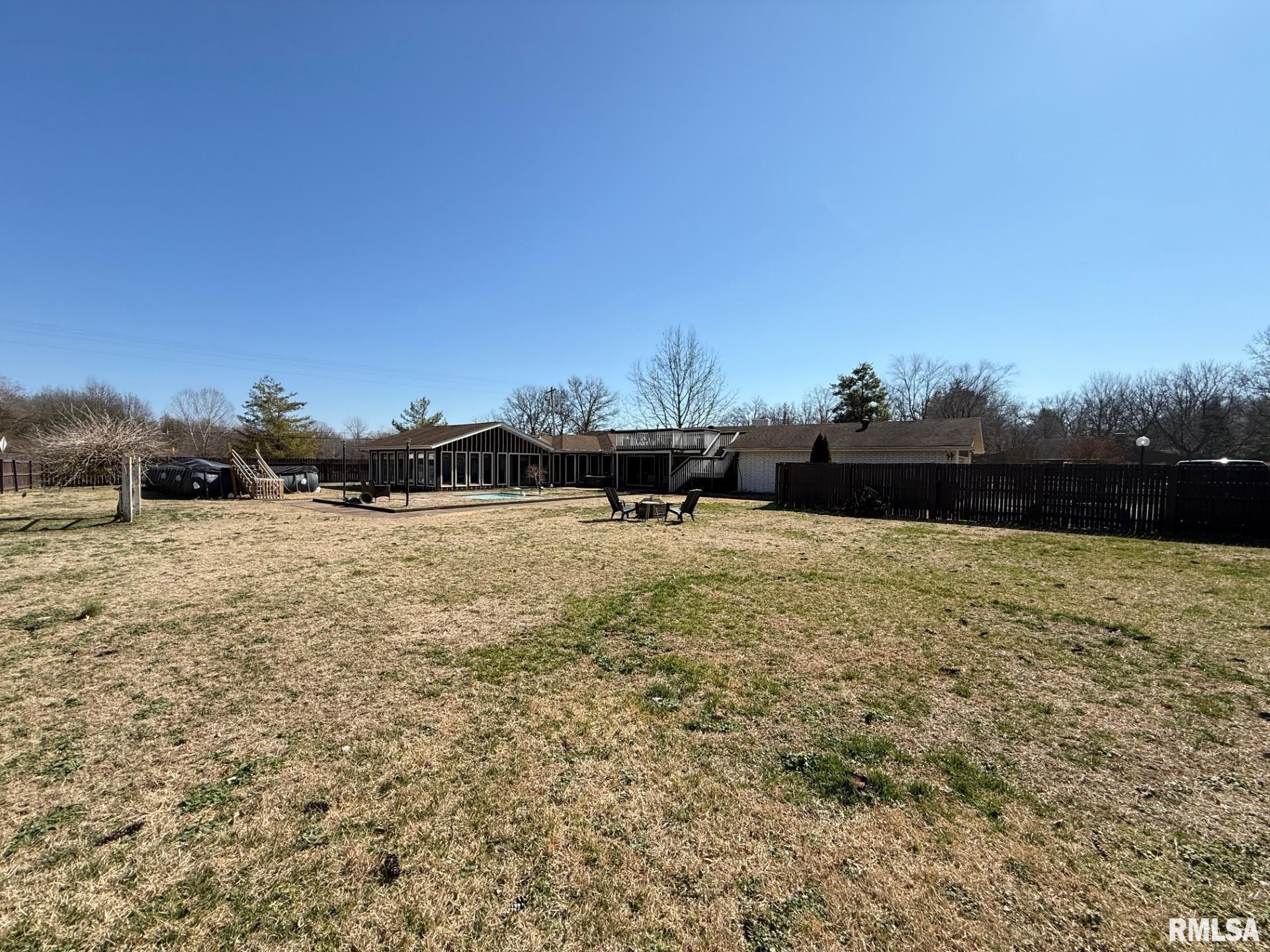 2 Pinewood Drive Carbondale, IL 62901 - Photo 6 of 27