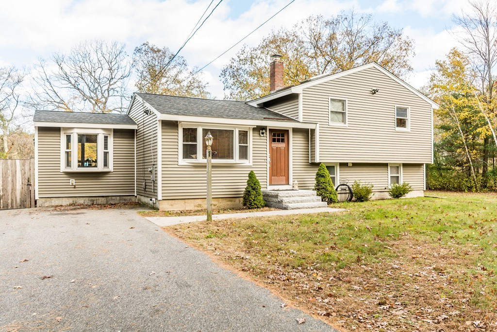 84 Bellflower Road Billerica, MA 01821 - Photo 1 of 28