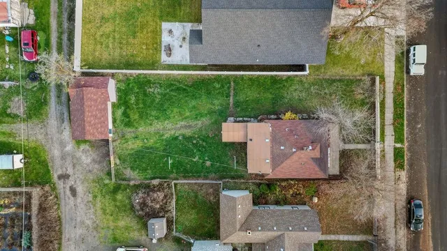 $232,400 | 1911 East 6th Avenue, Spokane, WA 99202