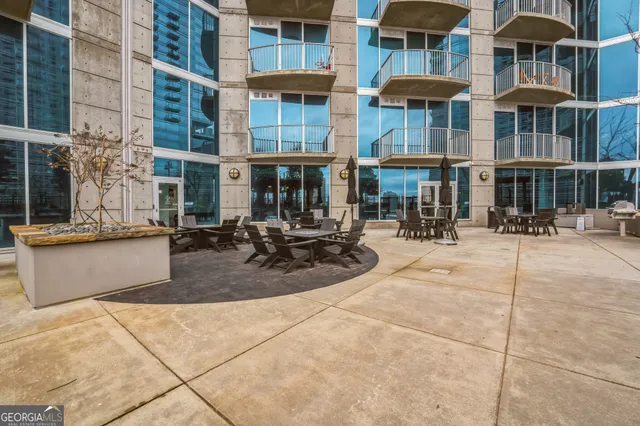 $250,000 | 400 West Peachtree Street Northwest, Unit 2810, Atlanta, GA 30308