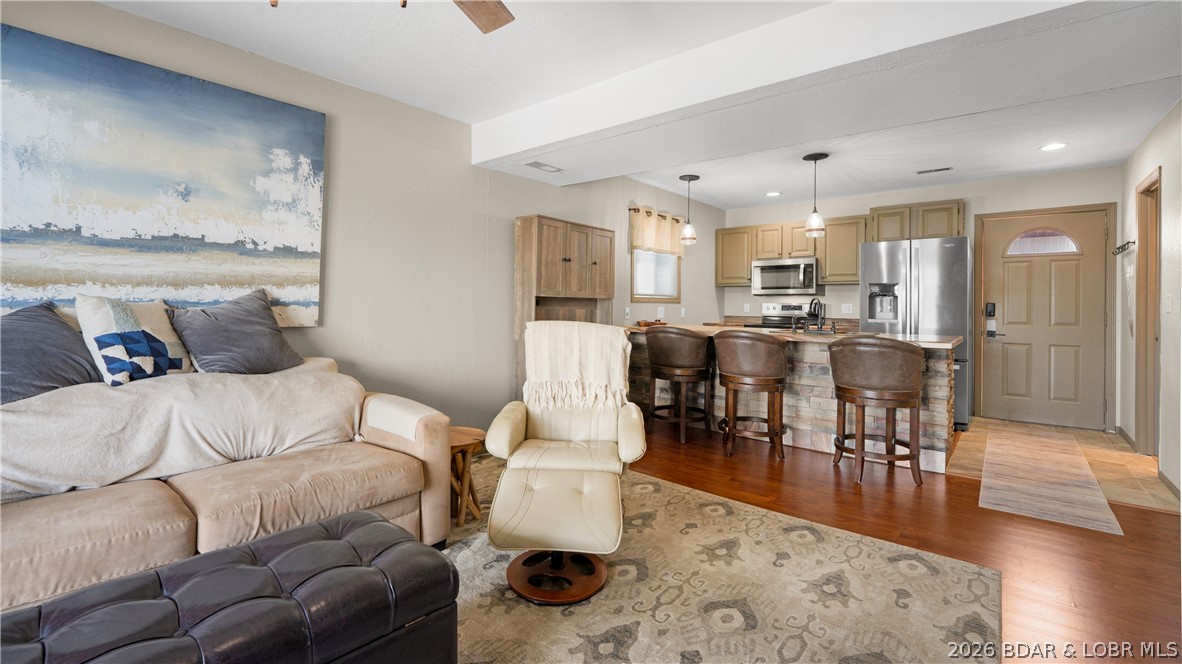 134 Tara Road, Unit 3A 603 Lake Ozark, MO 65049 - Photo 6 of 35 Primary