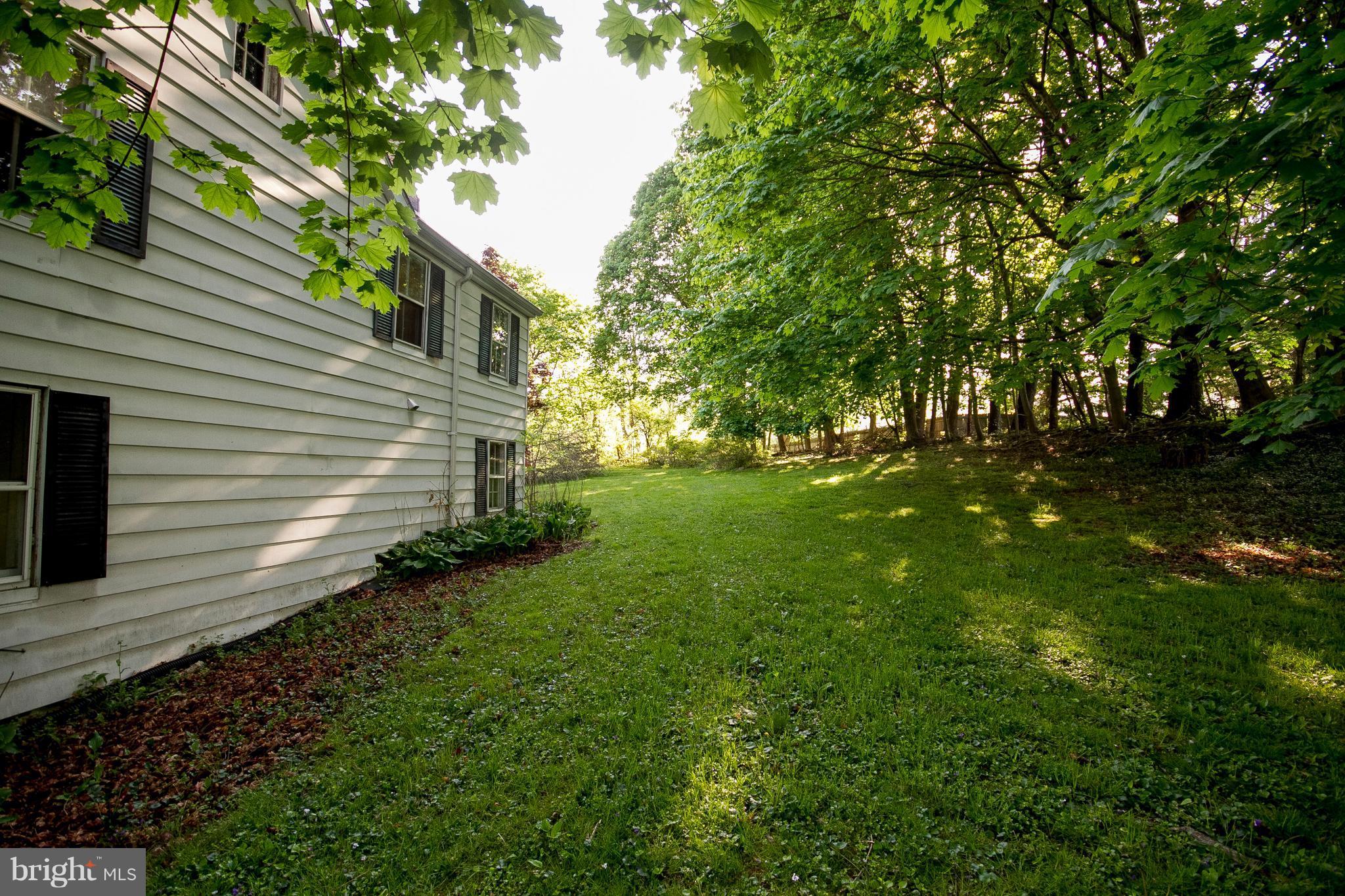 15601 York Road Sparks, MD 21152 - Photo 4 of 10 Exterior (General)